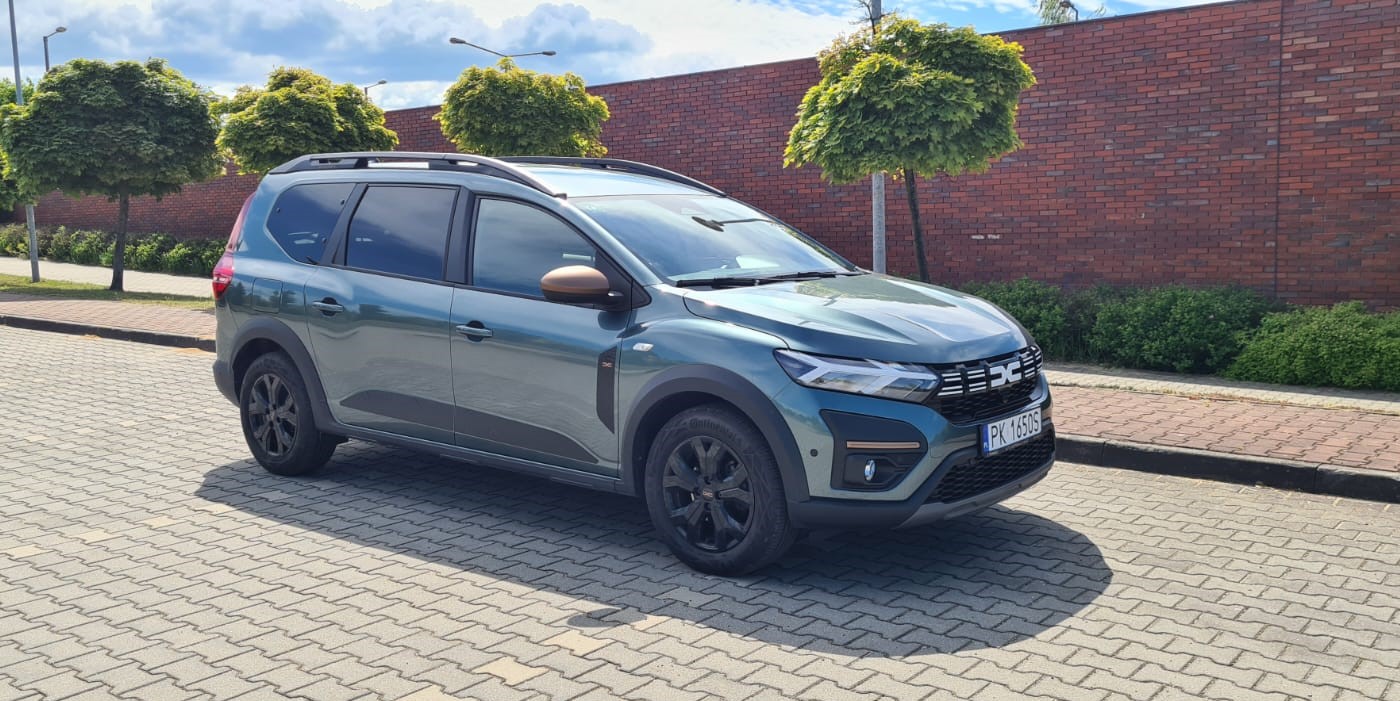 Wypożyczalnia samochodów osobowych, busów dostawczych oraz aut specjalistycznych