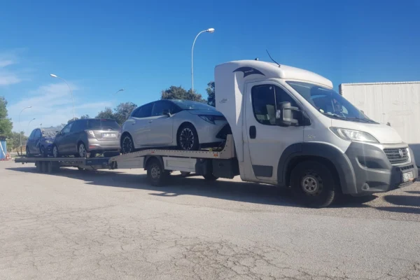 a63d709e1824ac6f16f80183e9fd08cc03abb09b